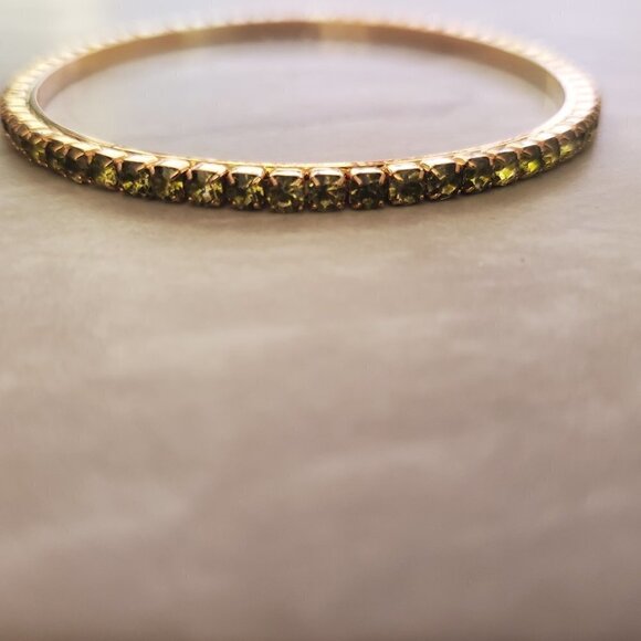 ✨ J.Crew Rhinestone Crystal Pave Green Bangle Bracelet ✨ - Picture 6 of 10